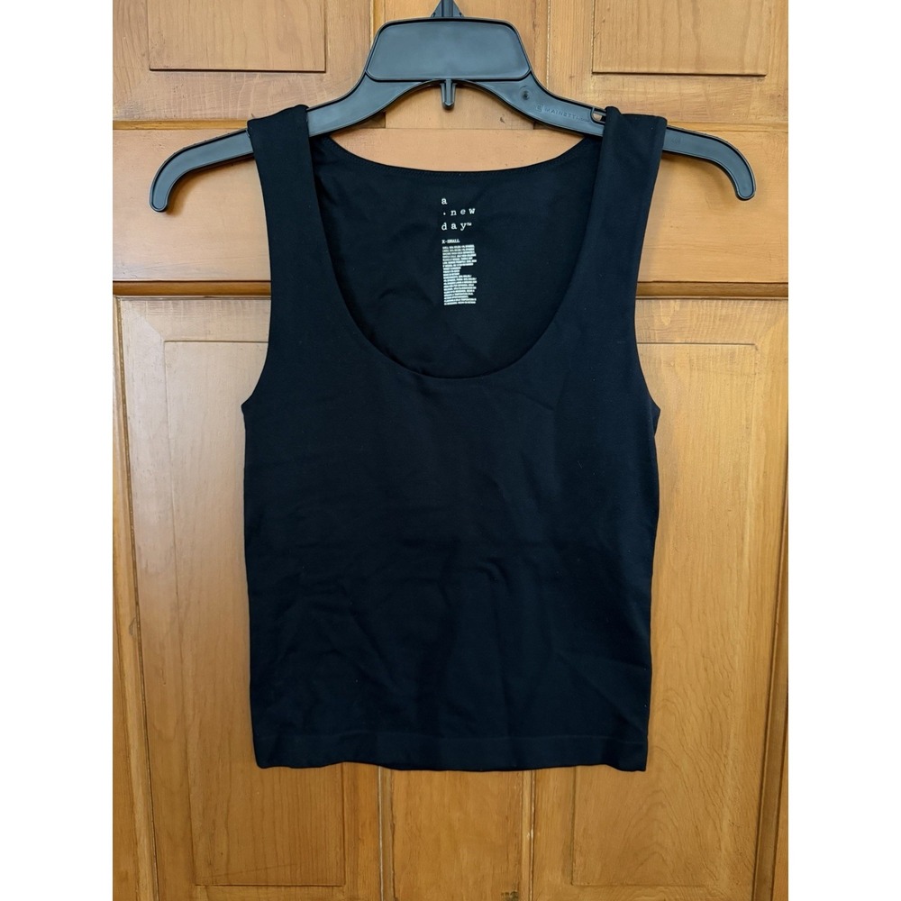 Women's A New Day Black Scoop Neck Cropped Tank Top Size XS NWT